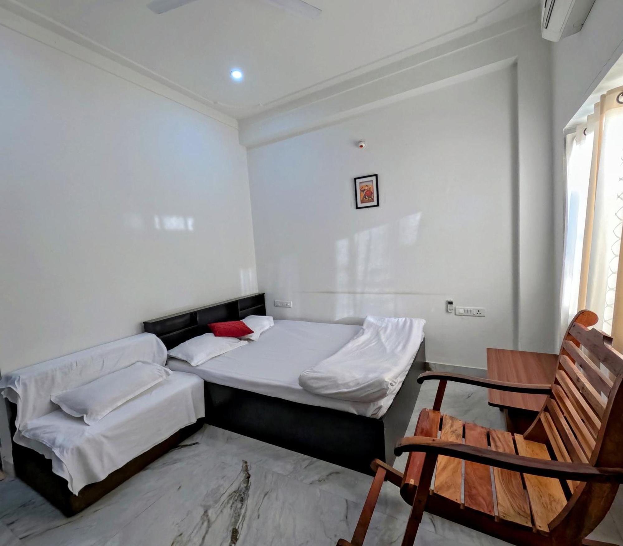 Choudhary White House Udaipur Apartment Exterior photo